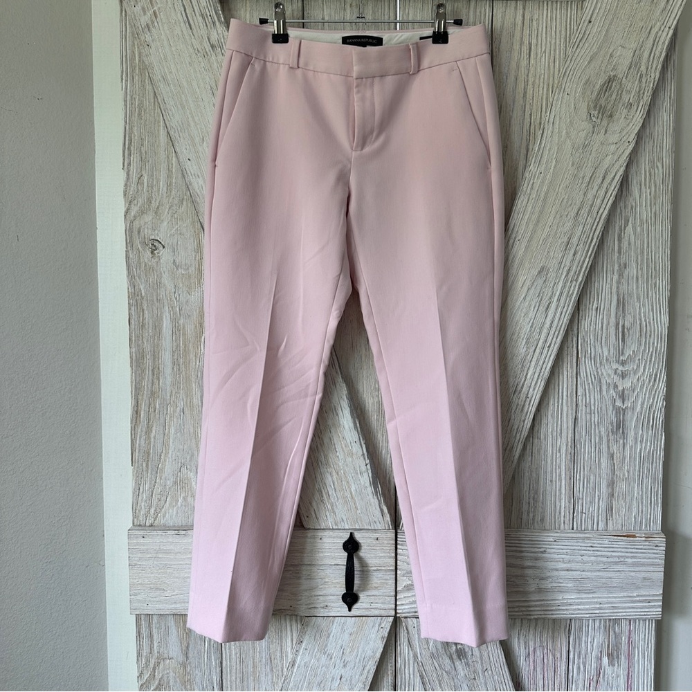 Avery Straight-Fit Blush Ankle Pant